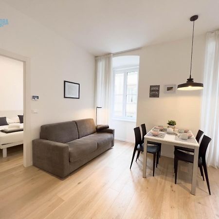 Imbriani 4 Tirabora Short Rent Apartment Trieste Exterior photo
